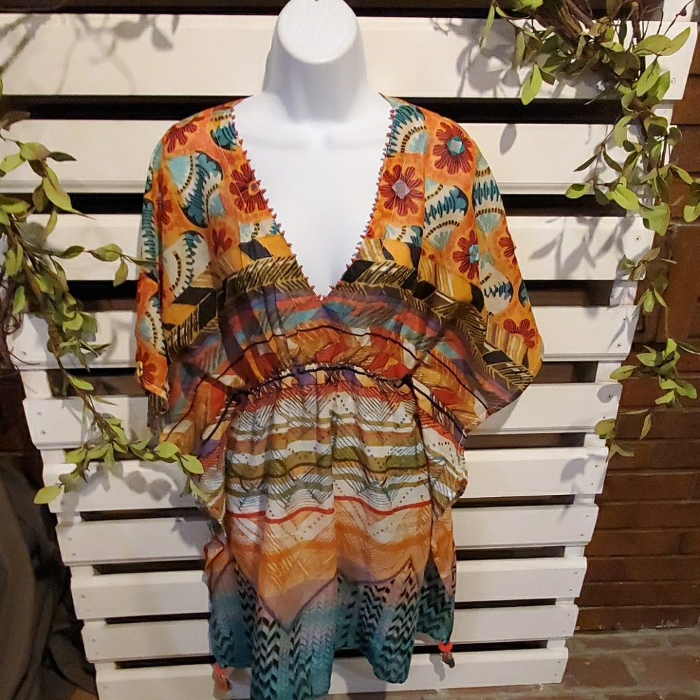 NWT. BALTA FUN WEAR tunic.          #771